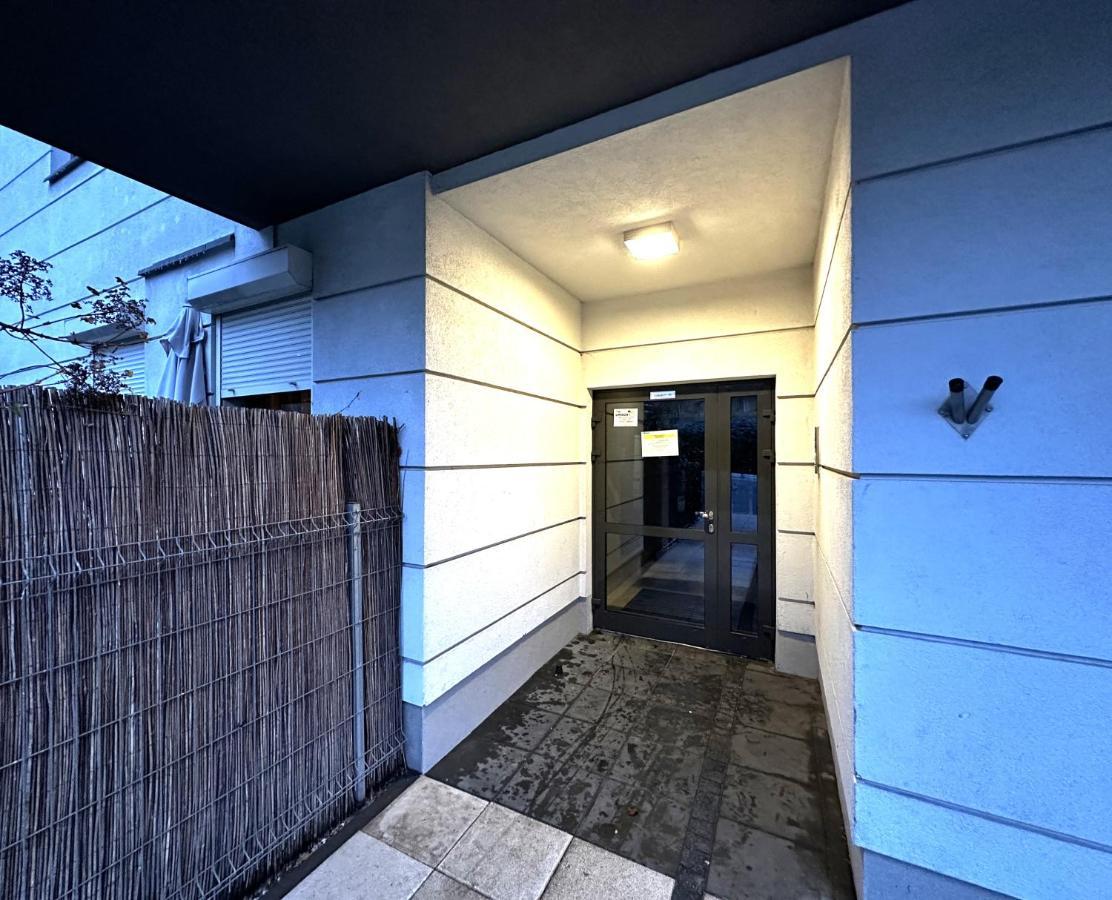 Apartament Wlodarzewska Warschau Exterior foto
