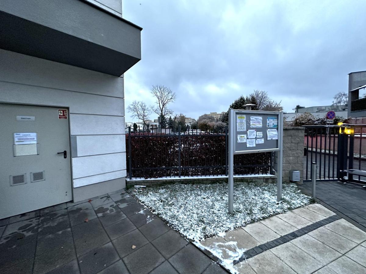 Apartament Wlodarzewska Warschau Exterior foto